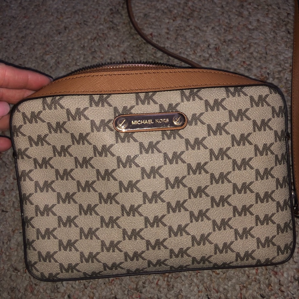 Authentic Michael kors purse